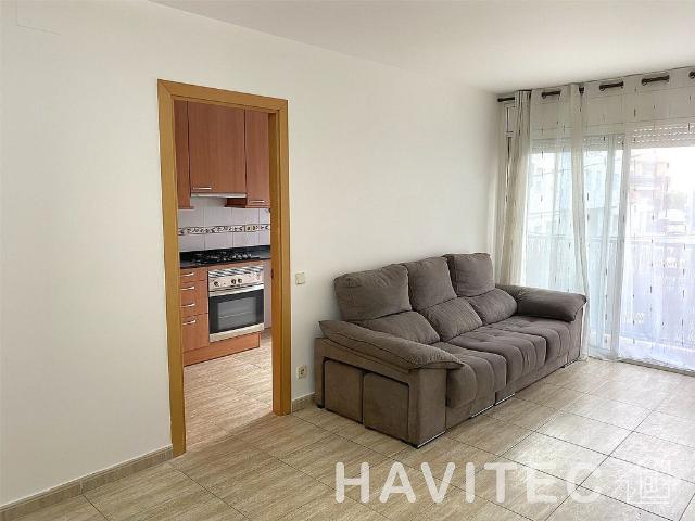 Piso en venta en calle De Murcia, Rubí, de 72 m² 2 habitaciones por 229.900