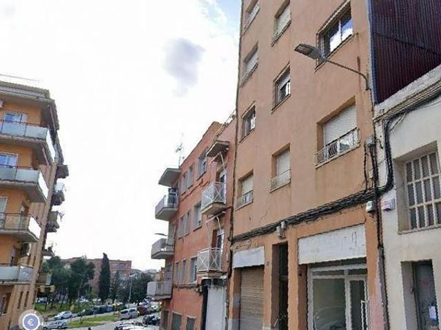Piso en venta en calle De Madrazo, Sabadell, de 93 m² 2 habitaciones por 130.000