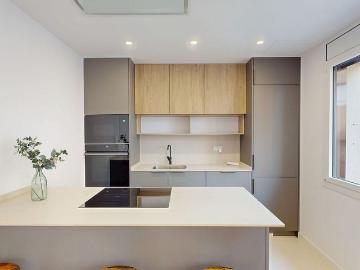 Piso en venta en calle De Maignon, Barcelona, de 87 m² 3 habitaciones por 620.000