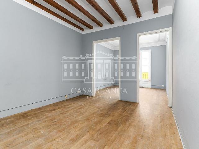 Piso en venta en calle De Mallorca, Barcelona, de 95 m² 2 habitaciones por 725.000