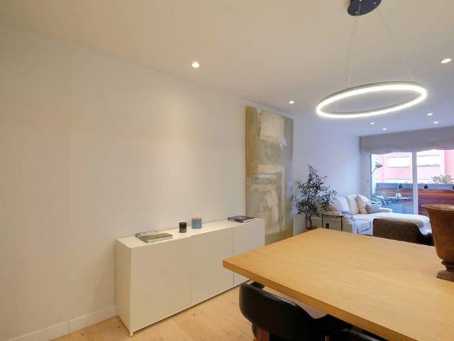Piso en venta en calle De Manuel de Falla, Barcelona, de 80 m² 2 habitaciones por 795.000