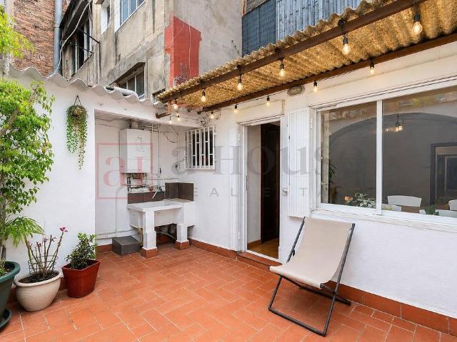 Piso en venta en calle De Marià Aguiló, Barcelona, de 101 m² 4 habitaciones por 590.000