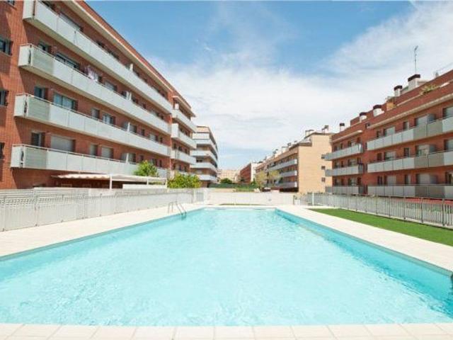 Piso en venta en calle De Marià Ribas i Bertran, Mataró, de 83 m² 3 habitaciones por 302.000