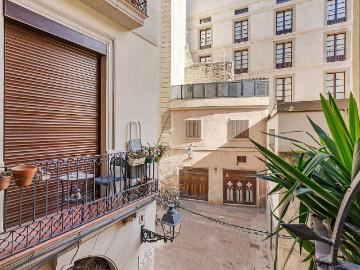 Piso en venta en calle De Marlet, Barcelona, de 135 m² 3 habitaciones por 650.000