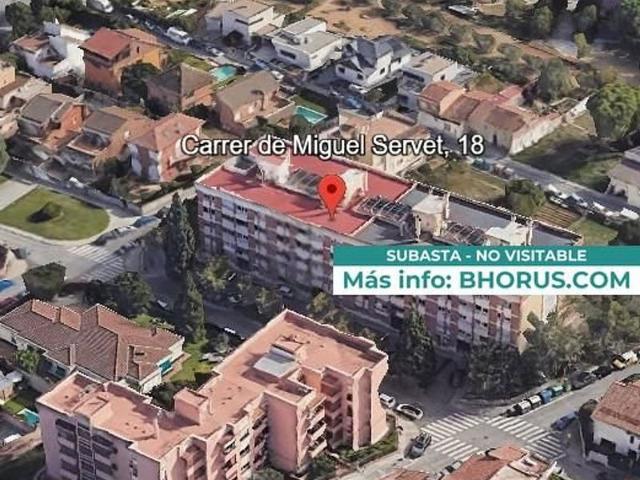 Piso en venta en calle De Miguel Servet, Rubí, de 80 m² 3 habitaciones por 113.100