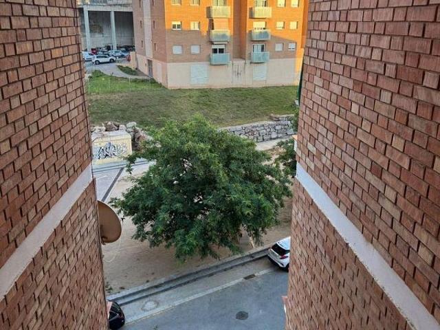 Piso en venta en calle De Miquel Batlle, Vallirana, de 76 m² 3 habitaciones por 139.000