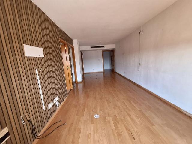 Piso en venta en calle De Montblanc, Blanes, de 113 m² 1 habitación por 178.000