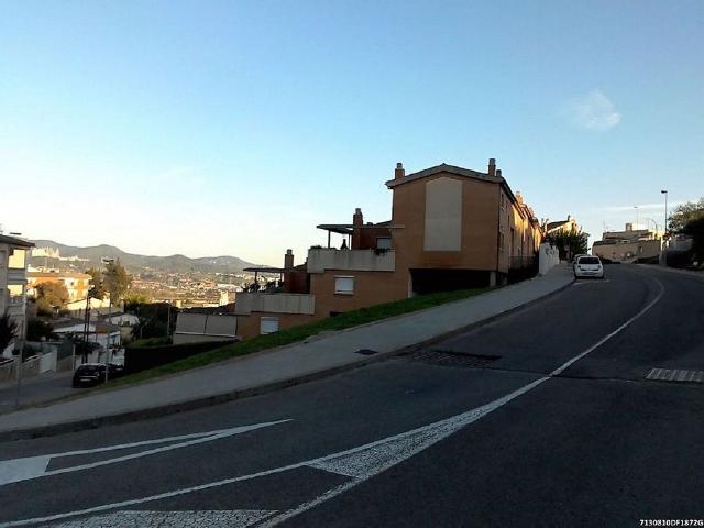 Piso en venta en calle De Montjuïc, Sant Vicenç dels Horts, de 87 m² 3 habitaciones por 189.000