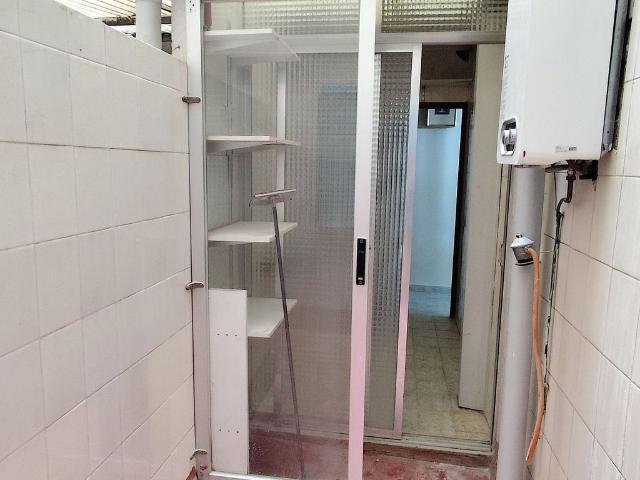 Piso en venta en calle De Núria, Terrassa, de 83 m² 3 habitaciones por 165.000