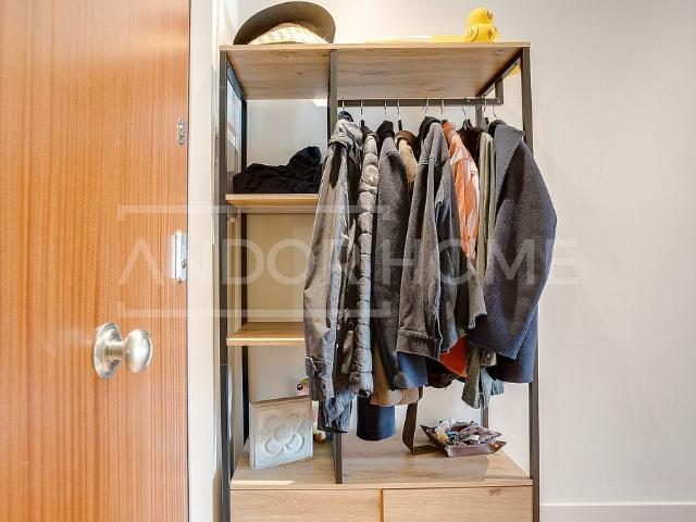 Piso en venta en calle De Nicaragua, Barcelona, de 72 m² 2 habitaciones por 535.000