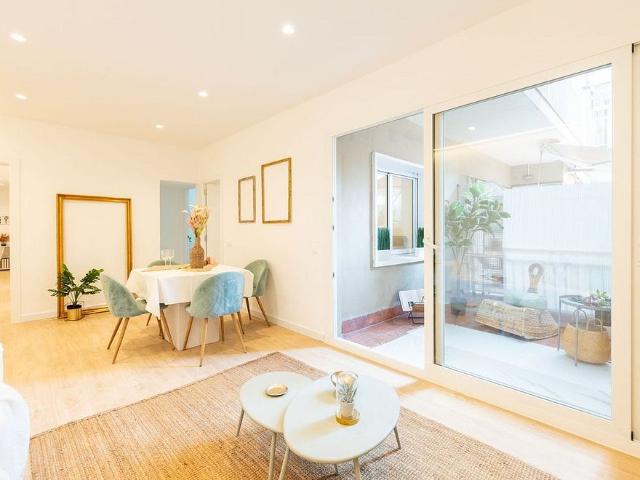 Piso en venta en calle De Nicaragua, Barcelona, de 75 m² 3 habitaciones por 460.000