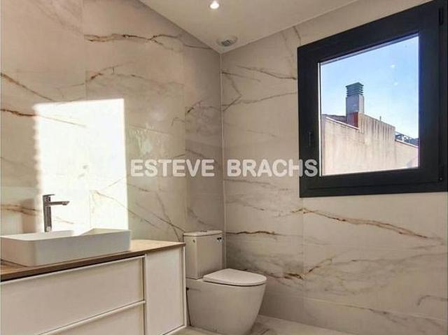 Piso en venta en calle De Anselm Clave, Lliçà d´Amunt, de 114 m² 4 habitaciones por 474.600