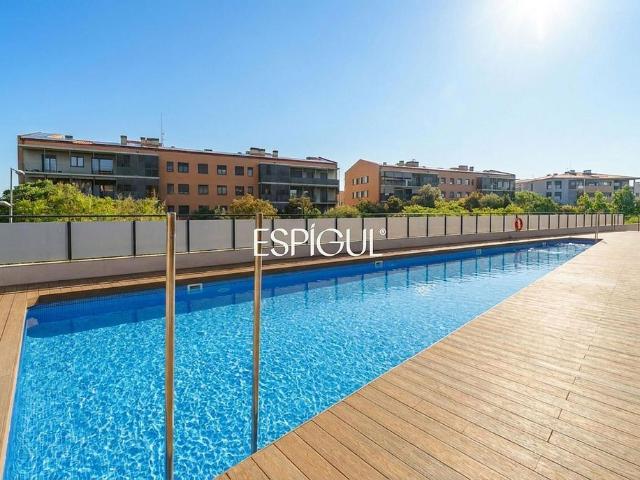 Piso en venta en calle De Benet Cortada, Sant Cugat del Vallès, de 63 m² 2 habitaciones por 640.000