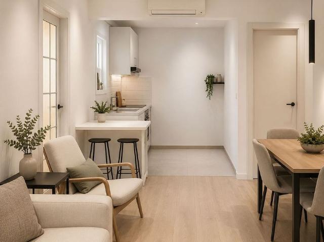 Piso en venta en calle De Besalú, Barcelona, de 67 m² 3 habitaciones por 325.000