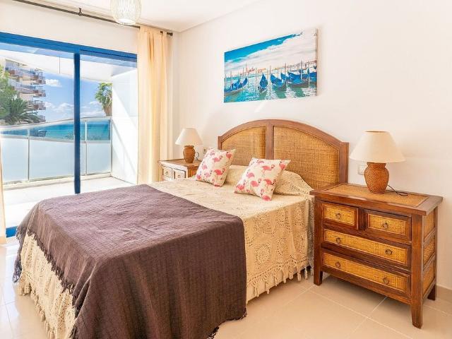 Piso en venta en calle De Brussel·Les, Salou, de 93 m² 2 habitaciones por 350.000