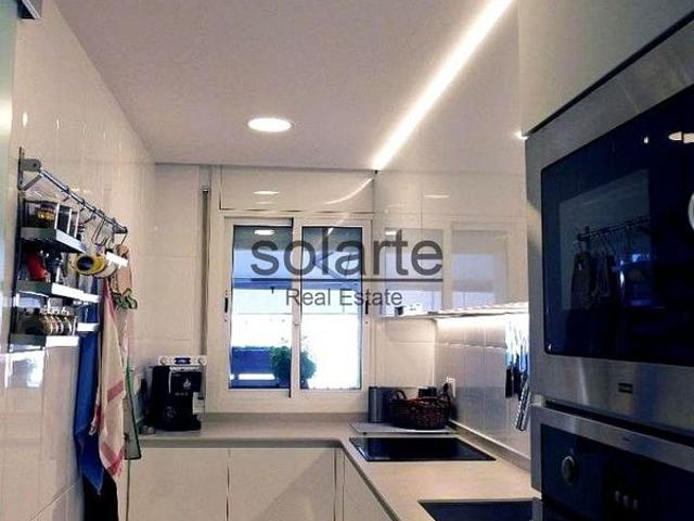 Piso en venta en calle De Caballero, Barcelona, de 65 m² 2 habitaciones por 450.000