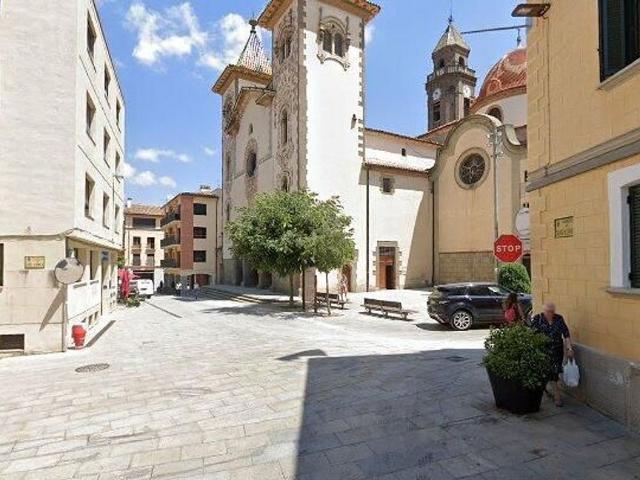 Piso en venta en calle De Cabrera, Torelló, de 160 m² 6 habitaciones por 156.000