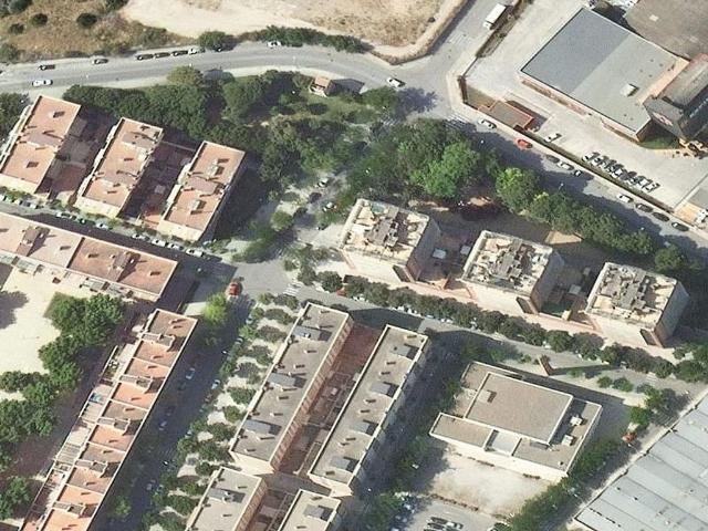 Piso en venta en calle De Cadaqués, Llagosta, La, de 95 m² 4 habitaciones por 341.935
