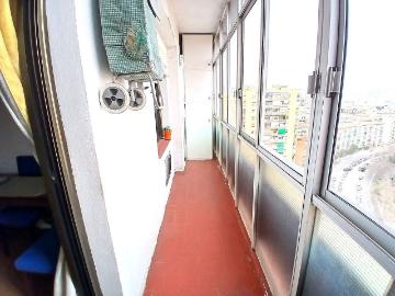 Piso en venta en calle De Cantàbria, Barcelona, de 67 m² 3 habitaciones por 289.000