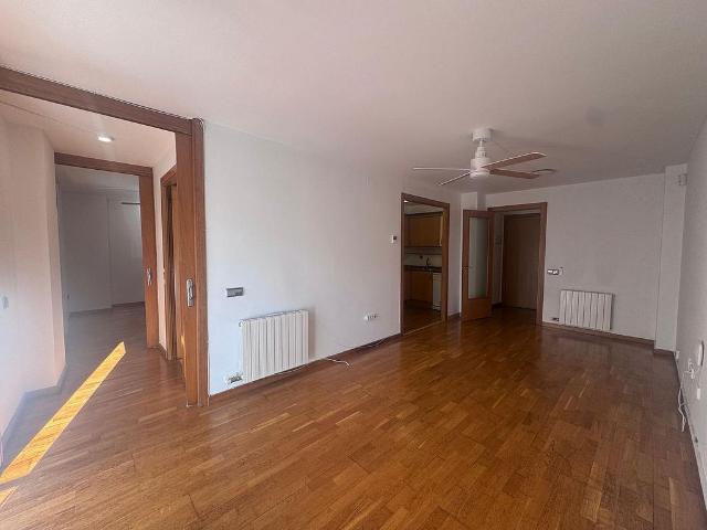 Piso en venta en calle De Castellardel, Terrassa, de 44 m² 1 habitación por 150.000