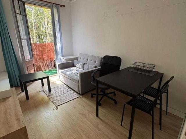 Piso en venta en calle De Cartagena, Barcelona, de 44 m² 2 habitaciones por 289.000