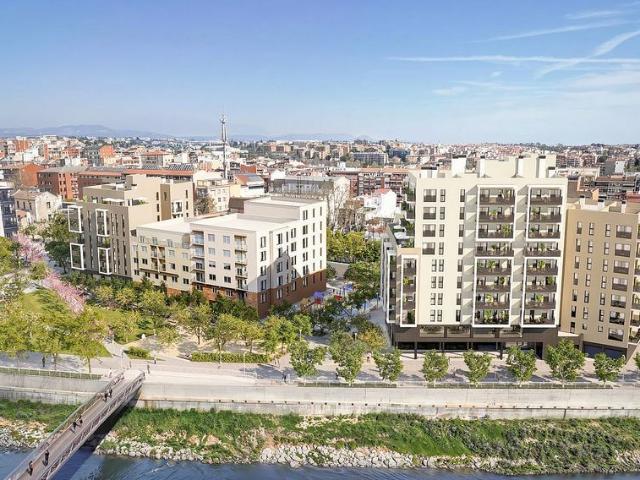 Piso en venta en calle De Catalunya, Cerdanyola del Vallès, de 38 m² 1 habitación por 264.000