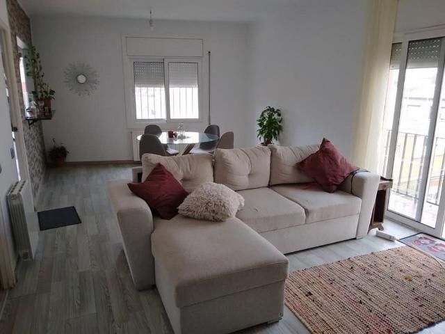 Piso en venta en calle De Cervantes, Vilanova del Camí, de 60 m² 2 habitaciones por 100.000