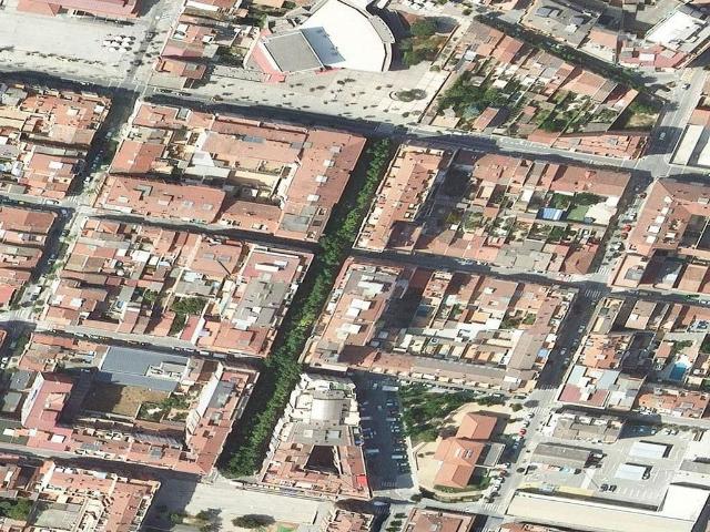 Piso en venta en calle De Colom, Olesa de Montserrat, de 96 m² 4 habitaciones por 165.000