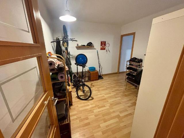 Piso en venta en calle De Coll i Pujol, Badalona, de 58 m² 3 habitaciones por 220.000
