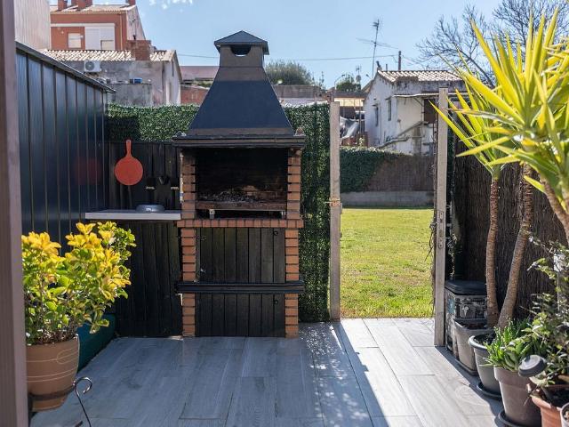 Piso en venta en calle De Conca, Terrassa, de 92 m² 3 habitaciones por 400.000