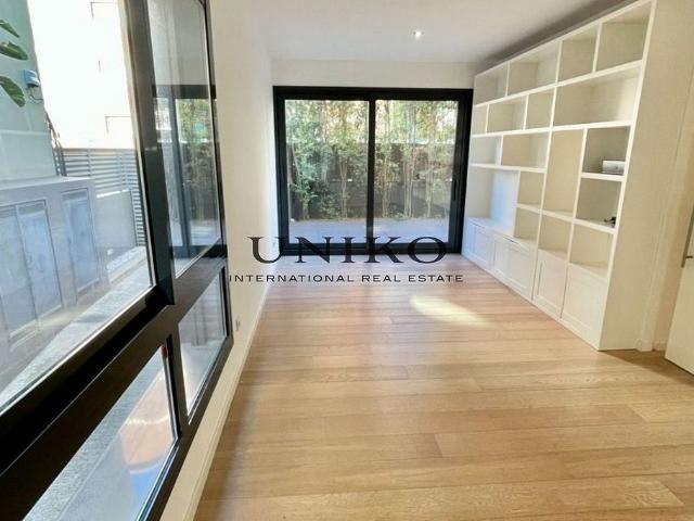 Piso en venta en calle De Dalmases, Barcelona, de 58 m² 2 habitaciones por 650.000