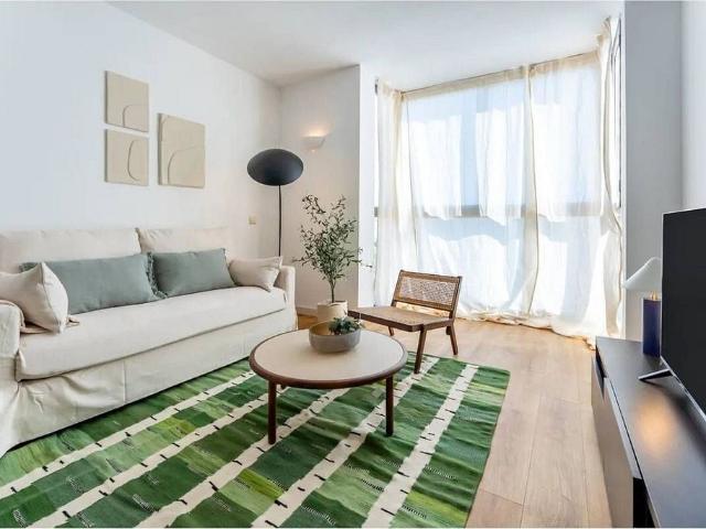 Piso en venta en calle De Deià, Barcelona, de 50 m² 2 habitaciones por 280.000
