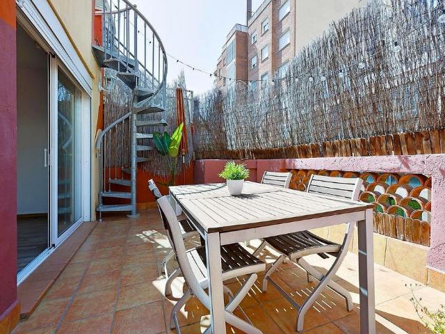 Piso en venta en calle De Déu i Mata, Barcelona, de 63 m² 2 habitaciones por 480.000