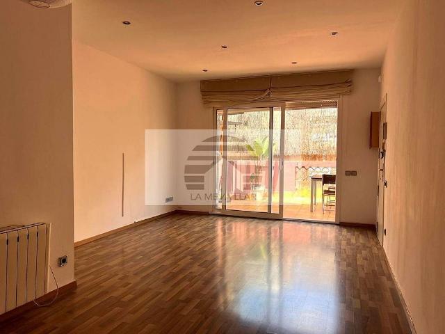 Piso en venta en calle De Déu i Mata, Barcelona, de 63 m² 2 habitaciones por 490.000