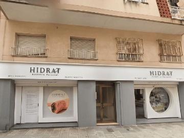 Piso en venta en calle De Dolors Almeda i Roig, Cornellà de Llobregat, de 61 m² 2 habitaciones por 169.000