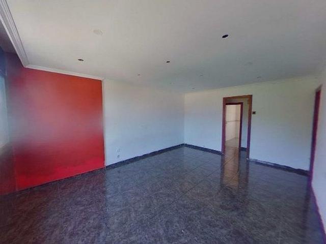 Piso en venta en calle De Federico García Lorca, Sant Boi de Llobregat, de 66 m² 3 habitaciones por 103.630
