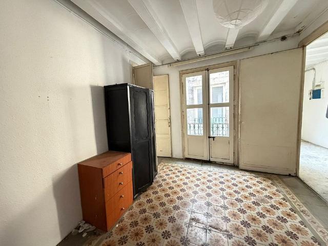 Piso en venta en calle De Ferran, Barcelona, de 146 m² 2 habitaciones por 649.000