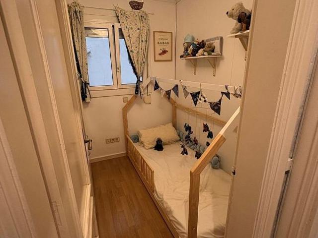 Piso en venta en calle De Ferran Puig, Barcelona, de 59 m² 2 habitaciones por 385.000