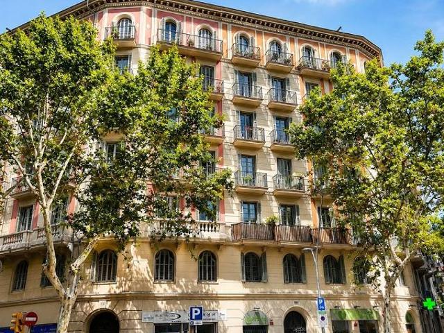 Piso en venta en calle De Floridablanca, Barcelona, de 90 m² 3 habitaciones por 420.000