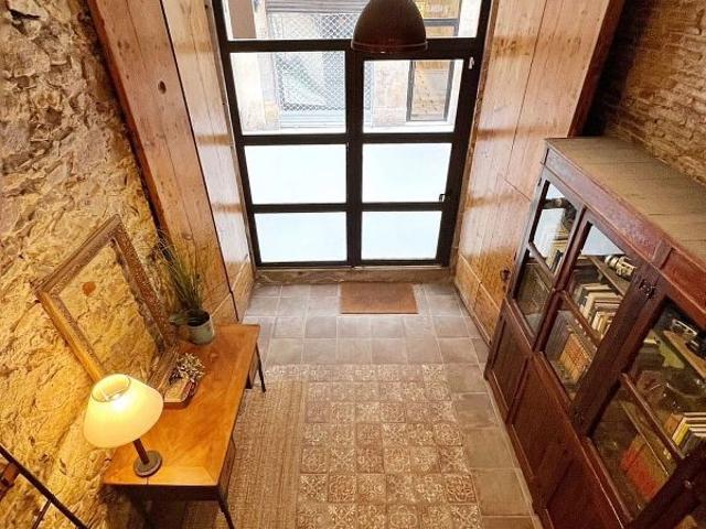 Piso en venta en calle De Guàrdia, Barcelona, de 100 m² 2 habitaciones por 439.000