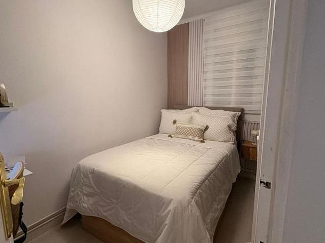 Piso en venta en calle De Guitard, Barcelona, de 68 m² 2 habitaciones por 475.000