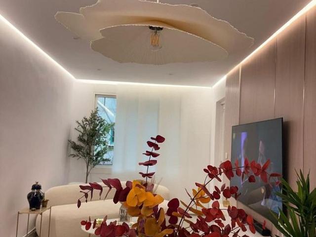 Piso en venta en calle De Guitard, Barcelona, de 60 m² 2 habitaciones por 460.000
