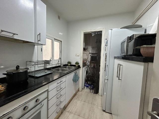 Piso en venta en calle De Gallifa, Cubelles, de 53 m² 3 habitaciones por 178.500