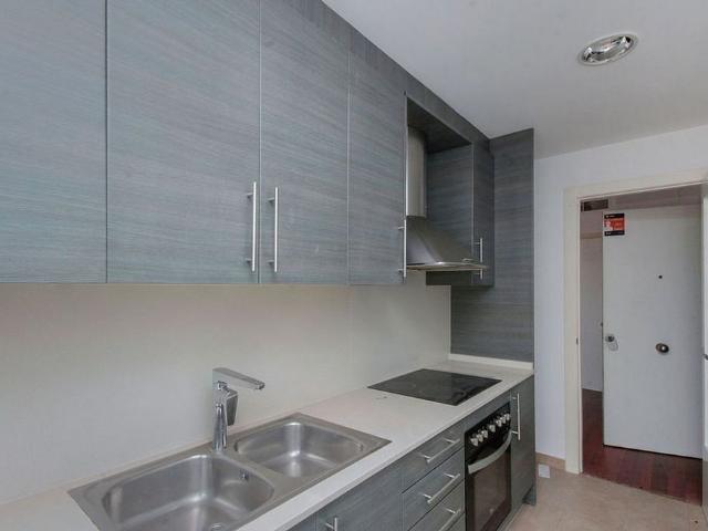 Piso en venta en calle De Gayarre, Roca del Vallès, la, de 73 m² 3 habitaciones por 153.000