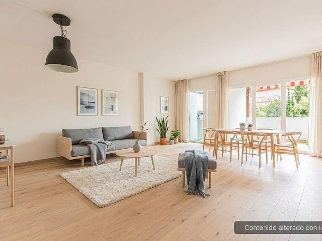 Piso en venta en calle De Gènova, Barcelona, de 89 m² 3 habitaciones por 410.000