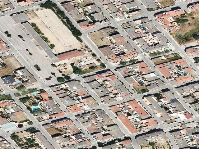 Piso en venta en calle De Goya, Sant Vicenç de Castellet, de 331 m² 3 habitaciones por 171.600
