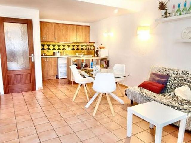 Piso en venta en calle De Gràcia, Escala, L´, de 54 m² 2 habitaciones por 250.000