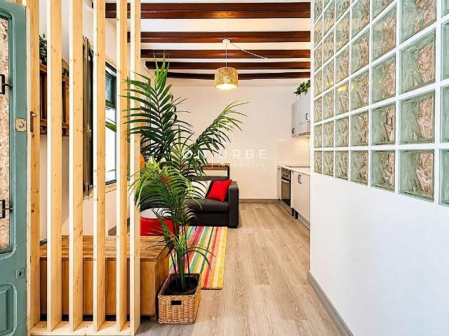 Piso en venta en calle De Grau i Torras, Barcelona, de 36 m² 1 habitación por 189.000