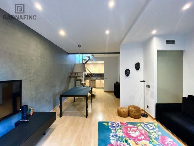 Piso en venta en calle De Jaume I, Sant Boi de Llobregat, de 80 m² 3 habitaciones por 425.000