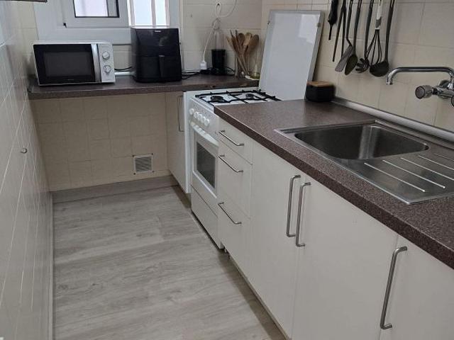 Piso en venta en calle De Jaume Piquet, Barcelona, de 47 m² 2 habitaciones por 375.000